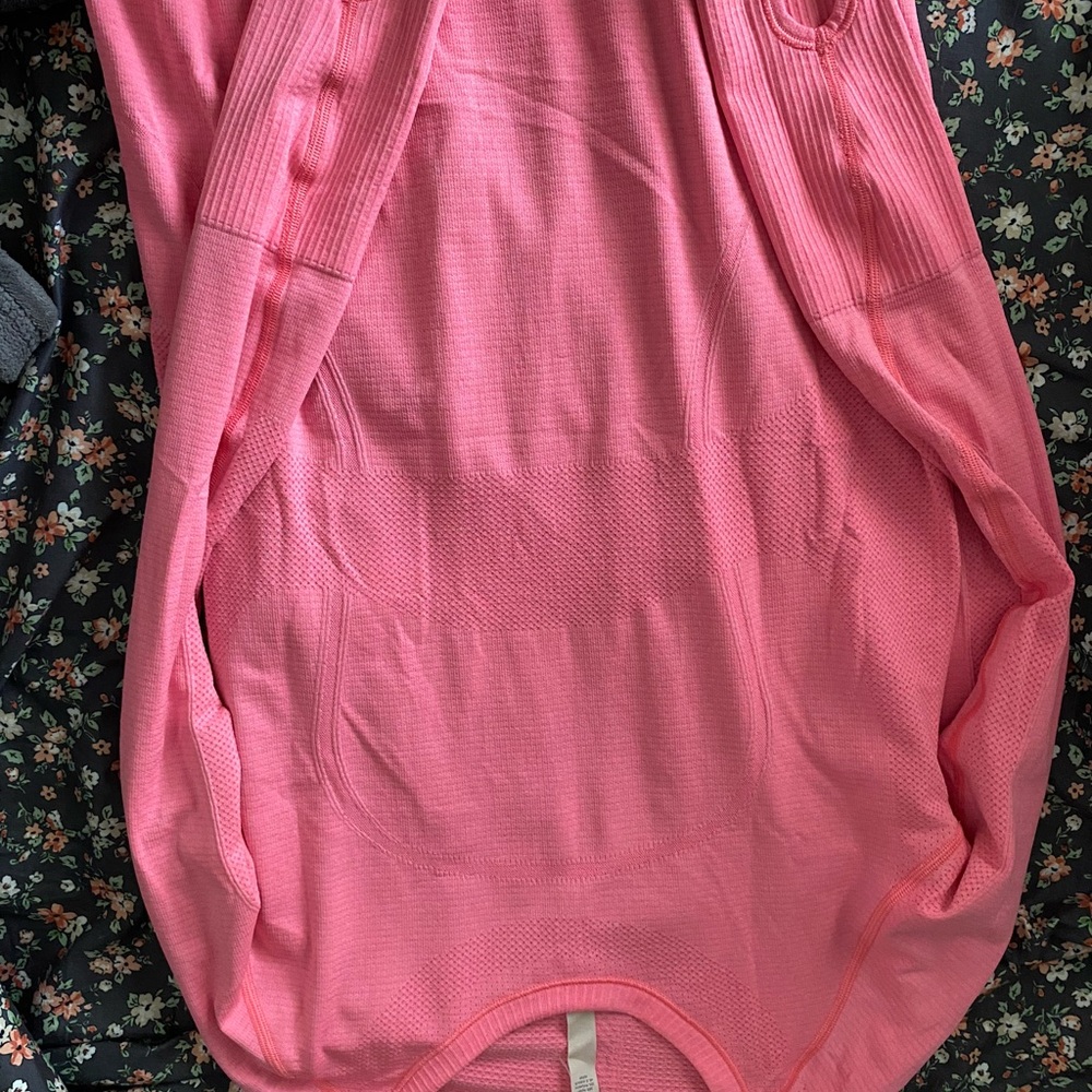 Lululemon Athletica Coral Long Sleeve Shirt